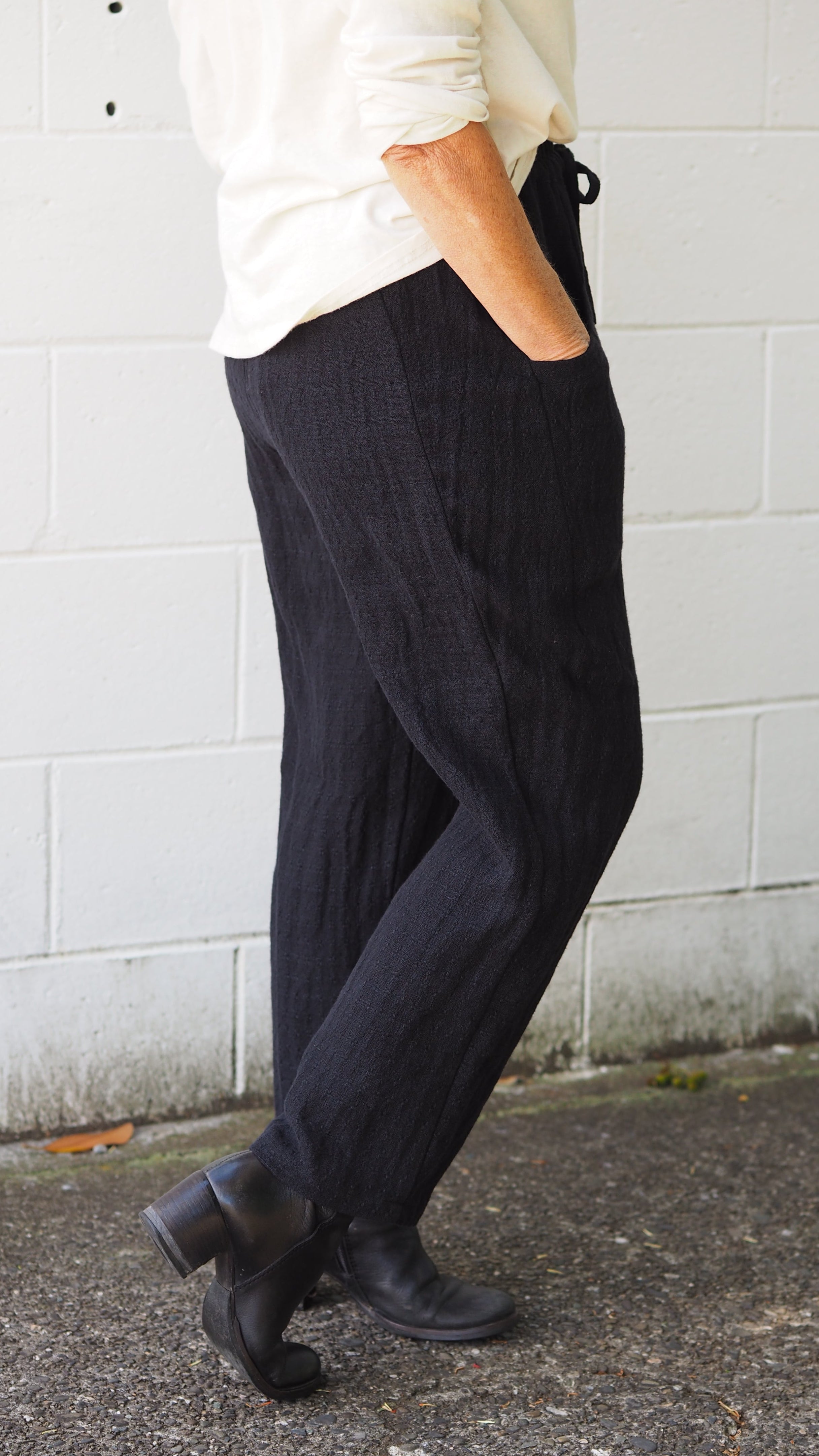 Winton Drawstring Pant Rogue Linen Designer Women's Clothing New Zealand
